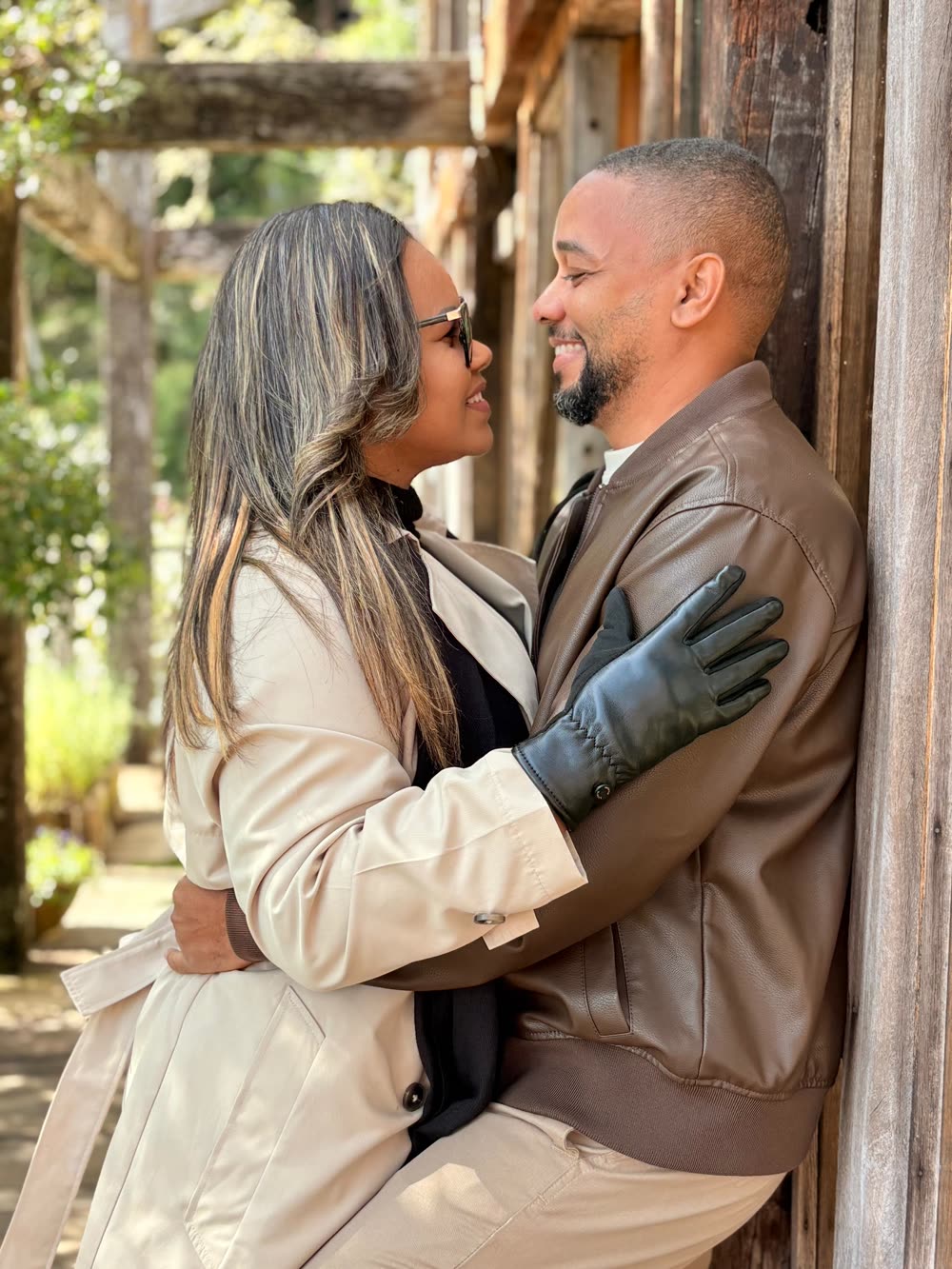 Pastor Hélio Hora com sua esposa